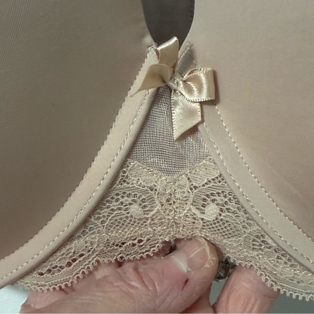 Torrid Curve Nude Bra - Picture 2 of 5
